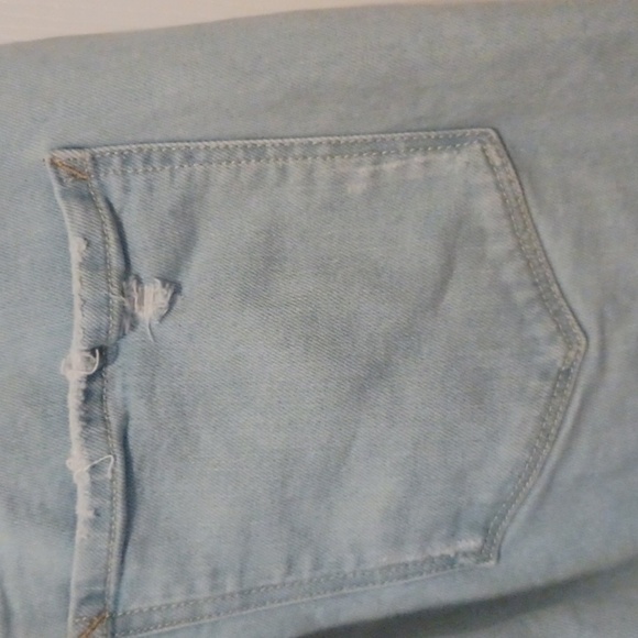 💙🏍Light Blue Women's Jeans Mid Rise - Picture 7 of 13